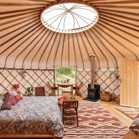 Luxury Yurt Glamping At Littlegrove Hotel Adventure Bay Exterior photo